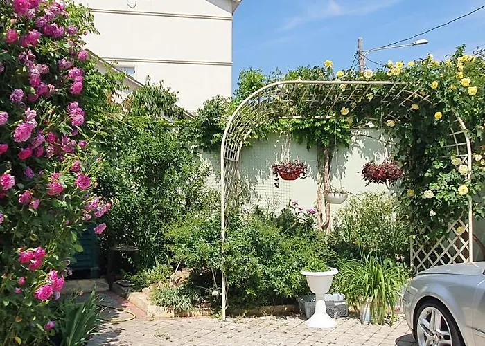 Near Sea Holiday home Odesa