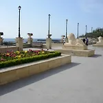 Дом отдыха Near Sea